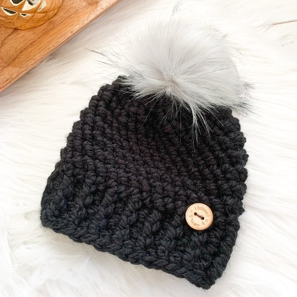 Black toddler crochet hat, winter toque, - Picture 3 of 4